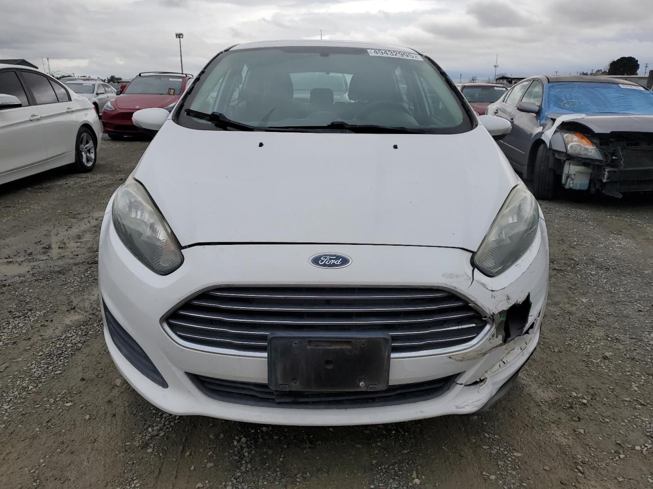 2014 Ford Fiesta - Image 5