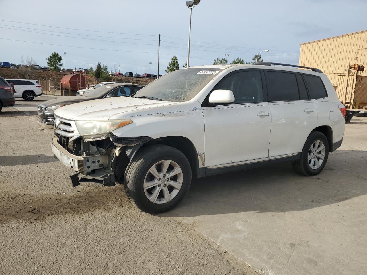 2011 Toyota Highlander - Image 1