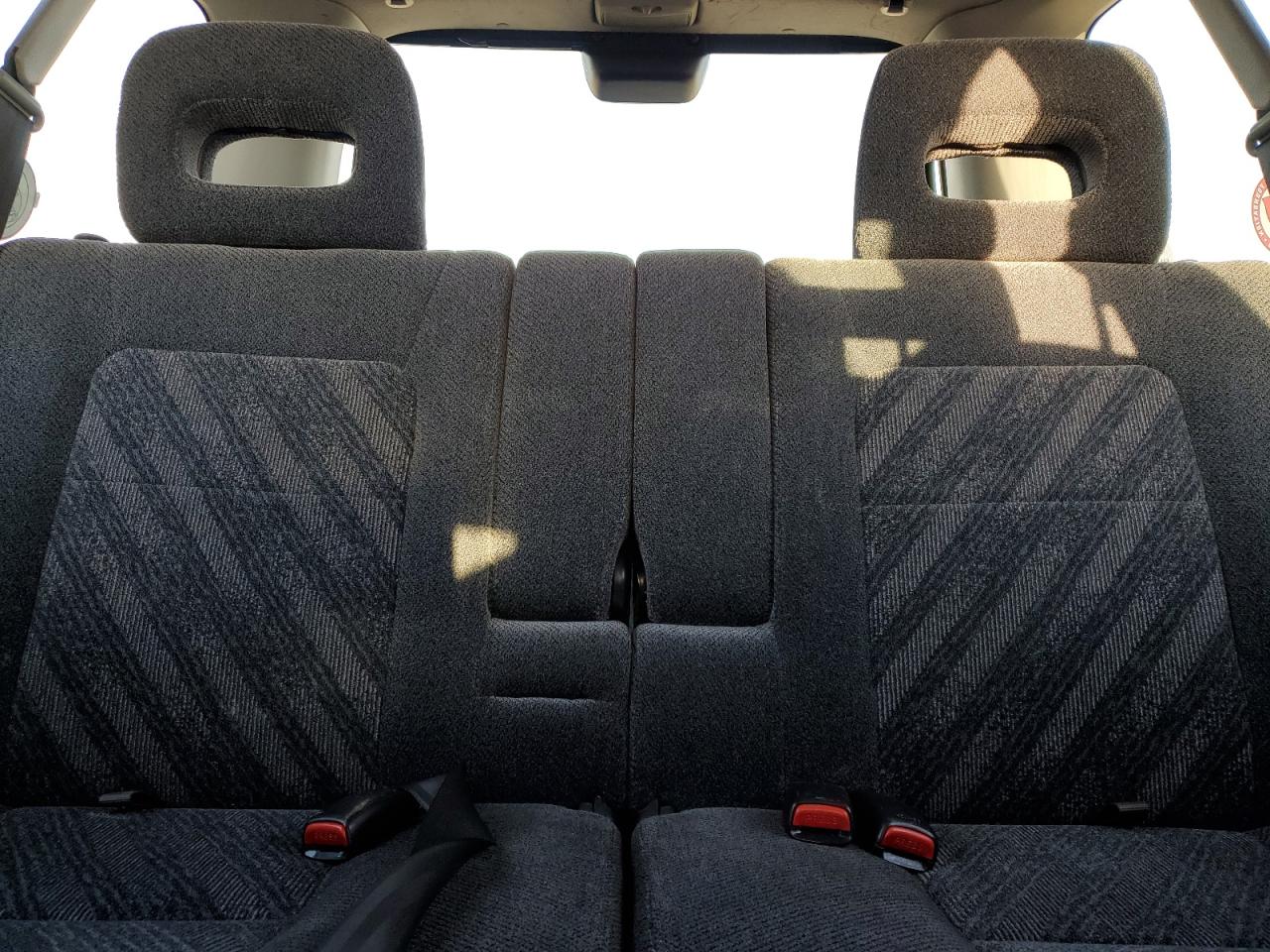 2001 Honda CR-V - Image 10