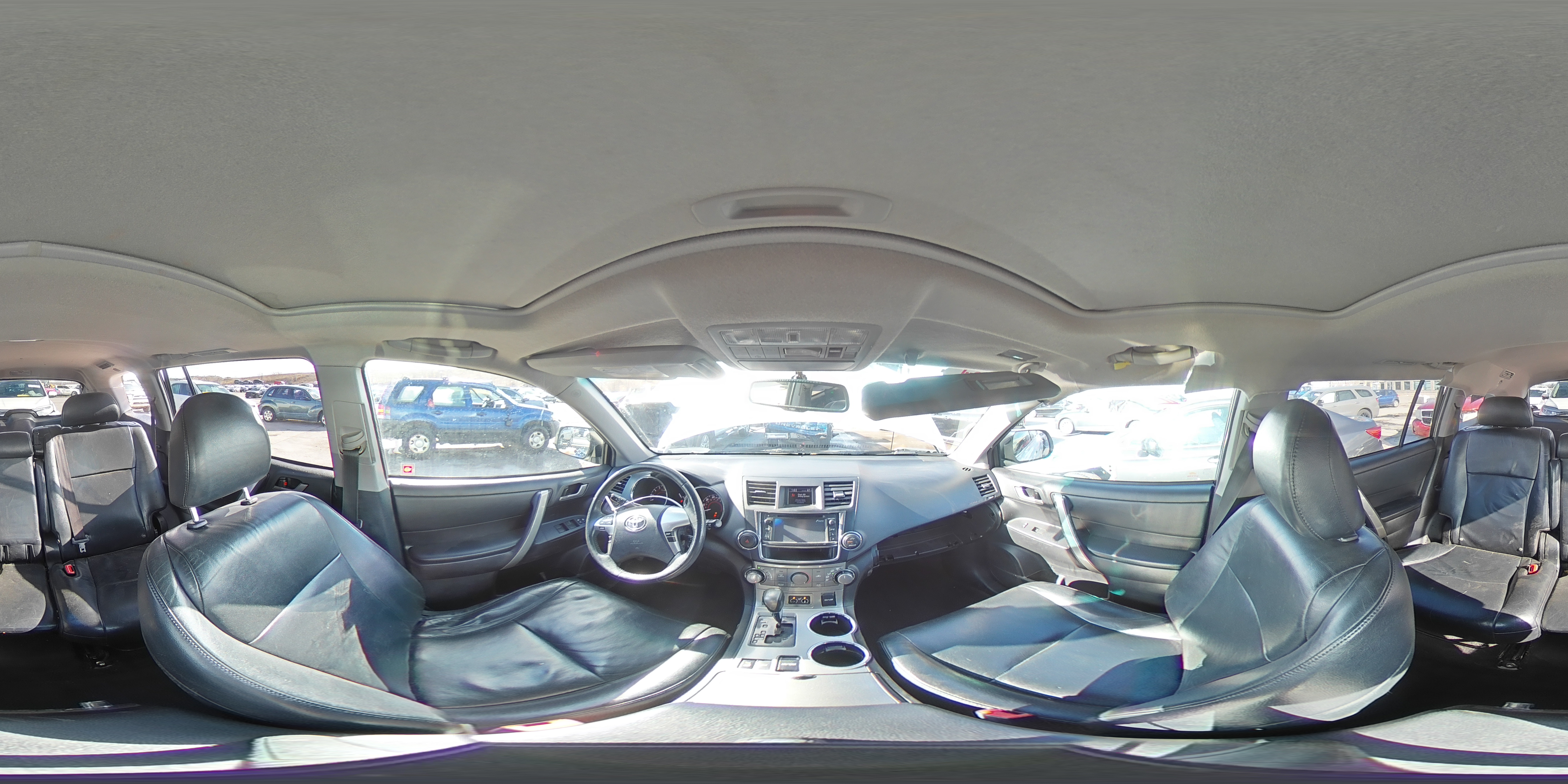 2013 Toyota Highlander - Image 15