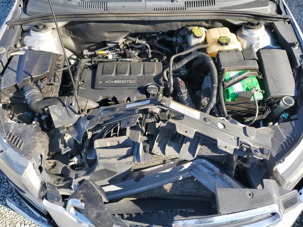 2015 Chevrolet Cruze - Image 12