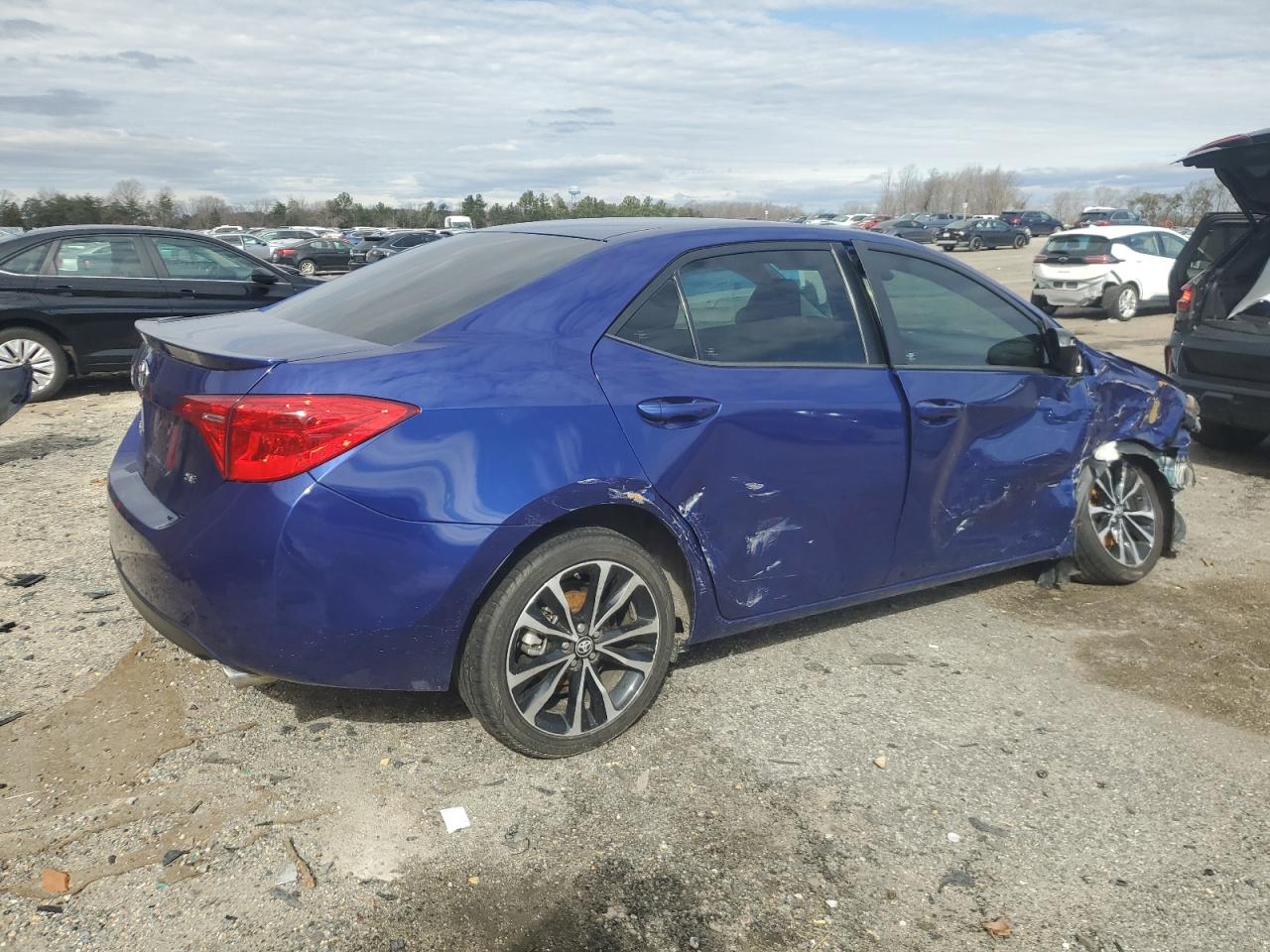 2017 Toyota Corolla - Image 3