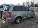 2016 Chrysler Town & Country Touring de vânzare în Franklin, WI - Front End