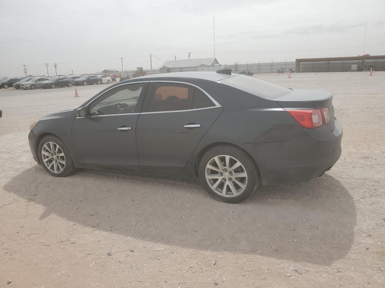 2015 Chevrolet Malibu - Image 2