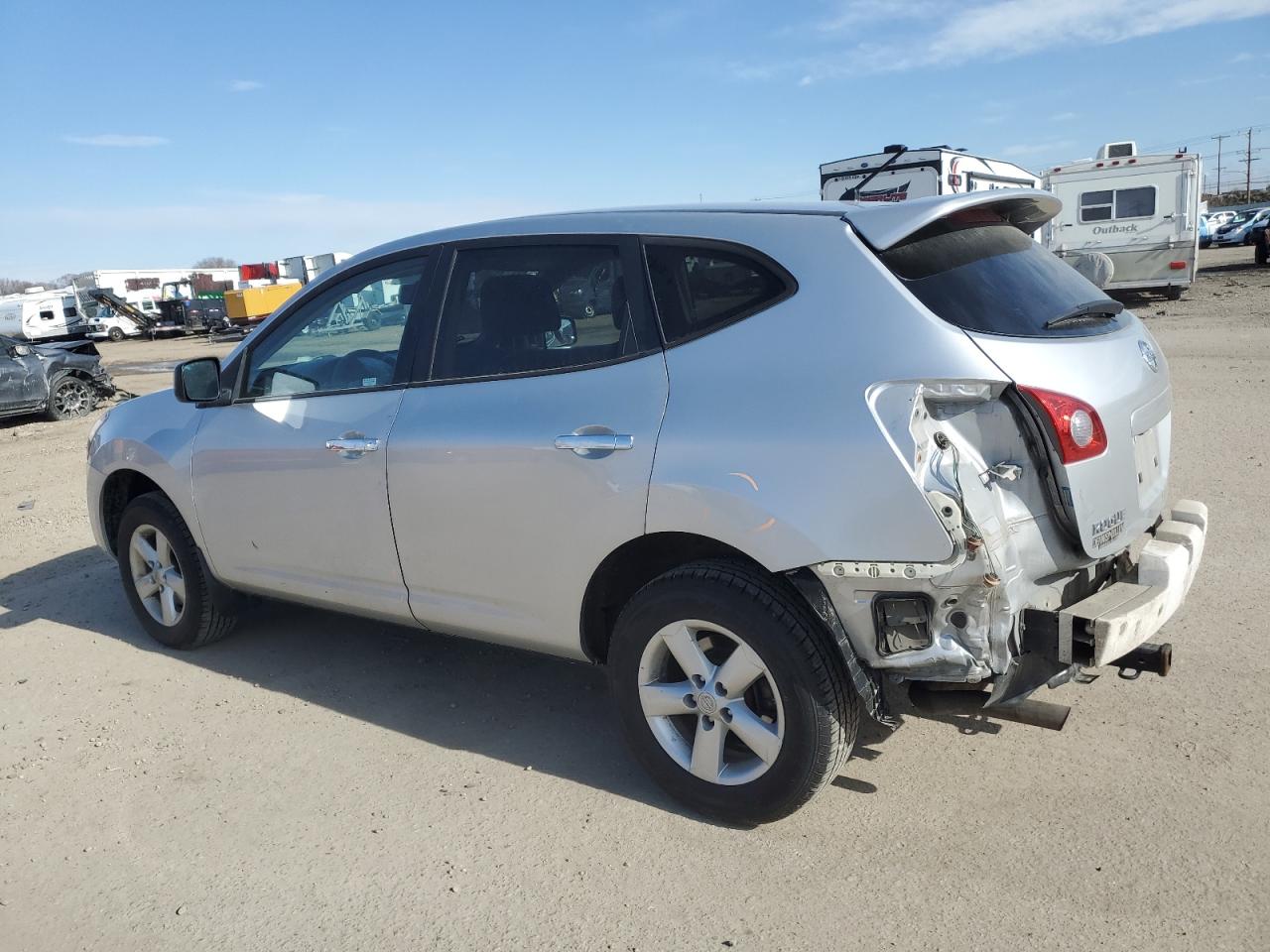 2010 Nissan Rogue - Image 2