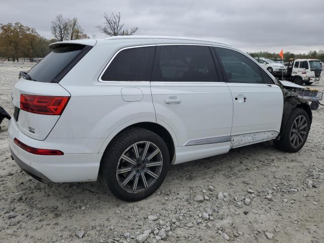  AUDI Q7 2017 White