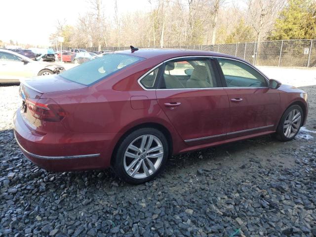  VOLKSWAGEN PASSAT 2018 Czerwony