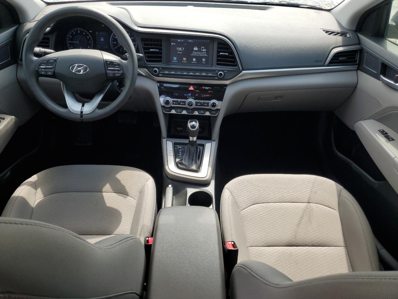 2020 Hyundai Elantra - Image 8