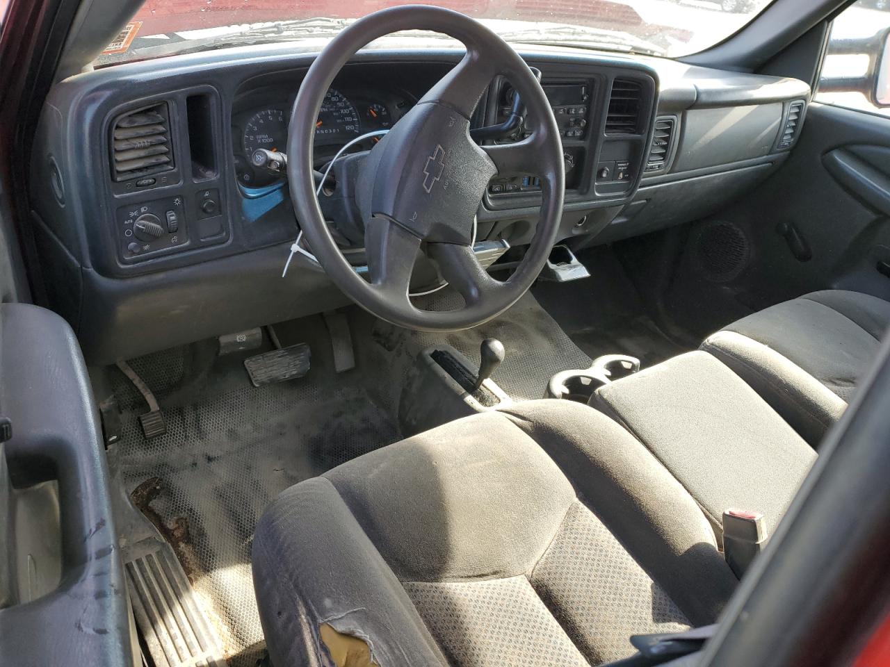 2007 Chevrolet Silverado - Image 8