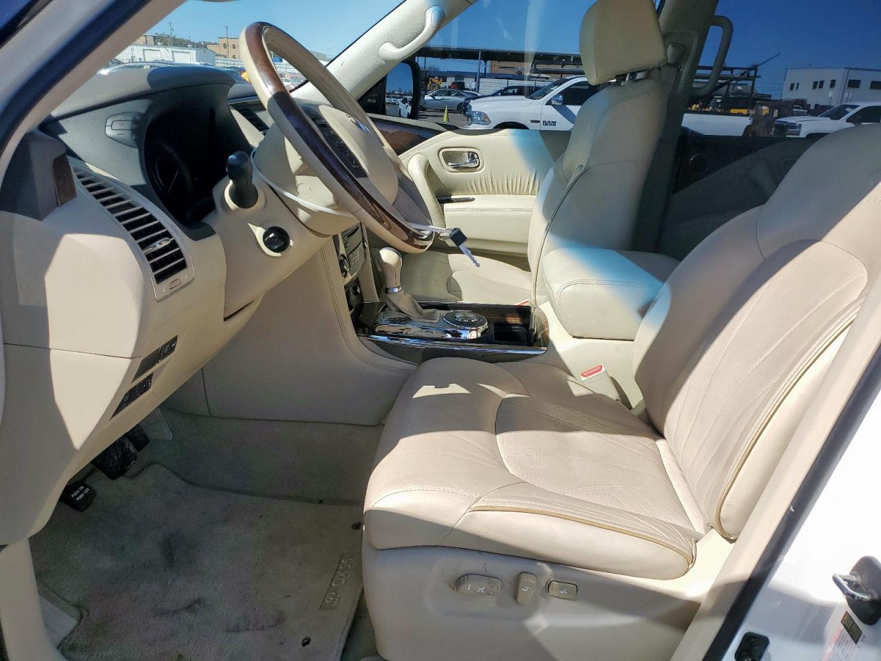 2012 Infiniti QX56 - Image 7