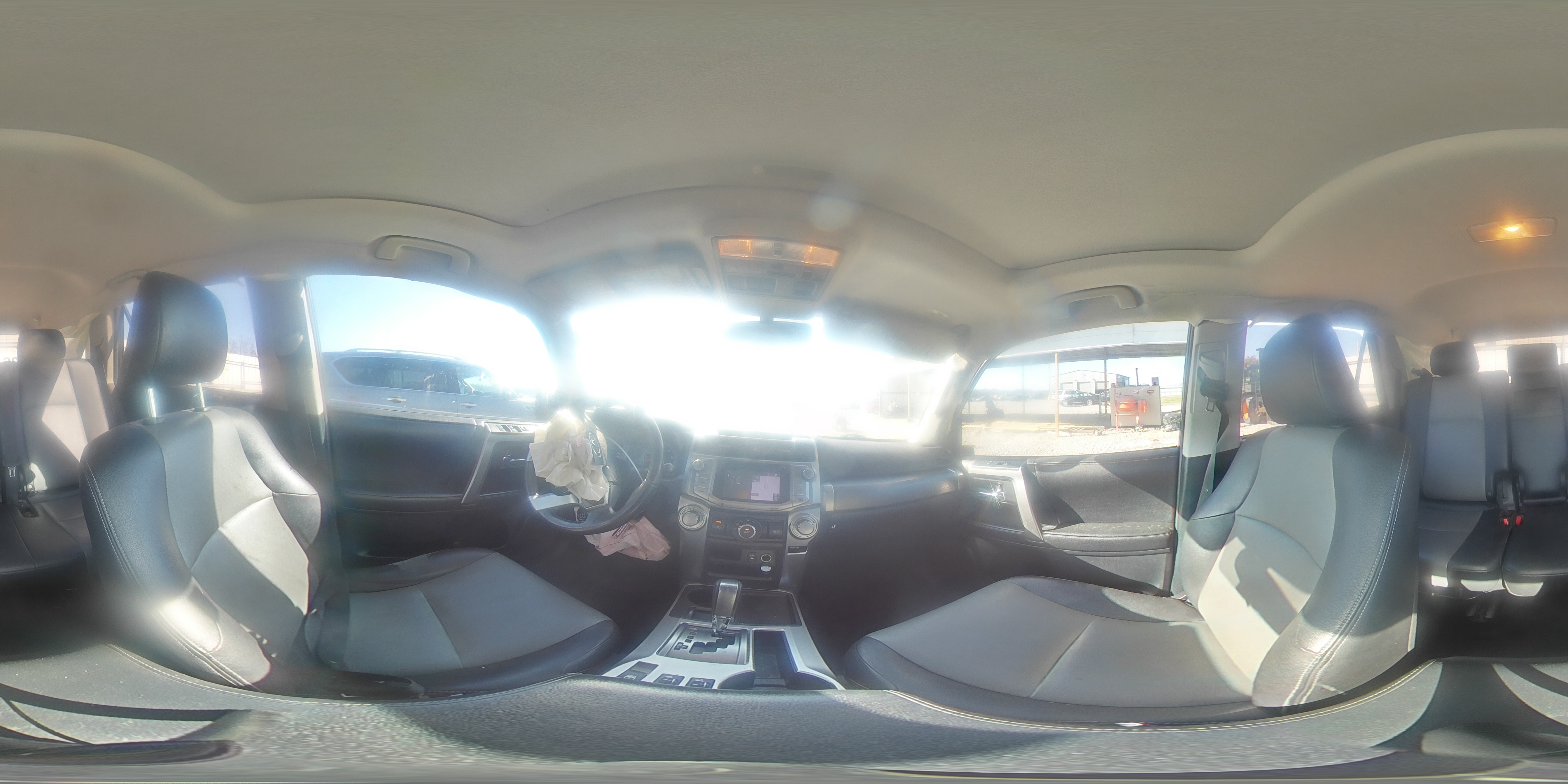 2015 Toyota 4Runner - Image 13