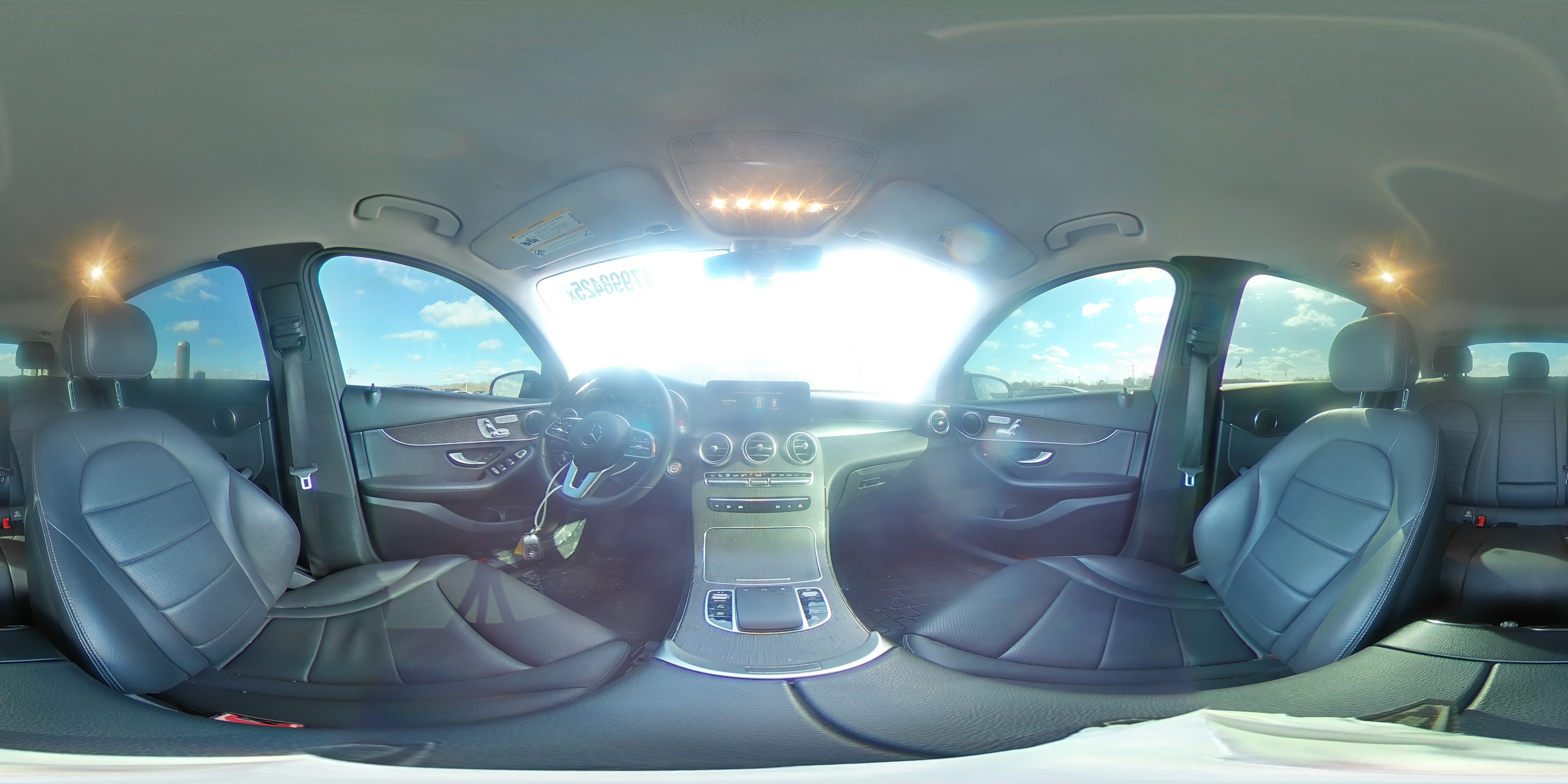 2020 Mercedes-Benz GLC - Image 12