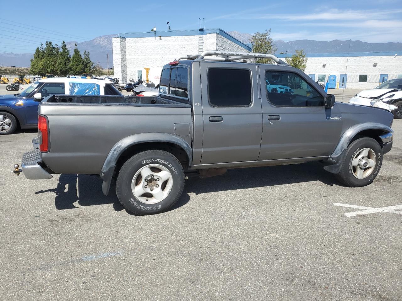 2000 Nissan Navara (Frontier) - Image 3