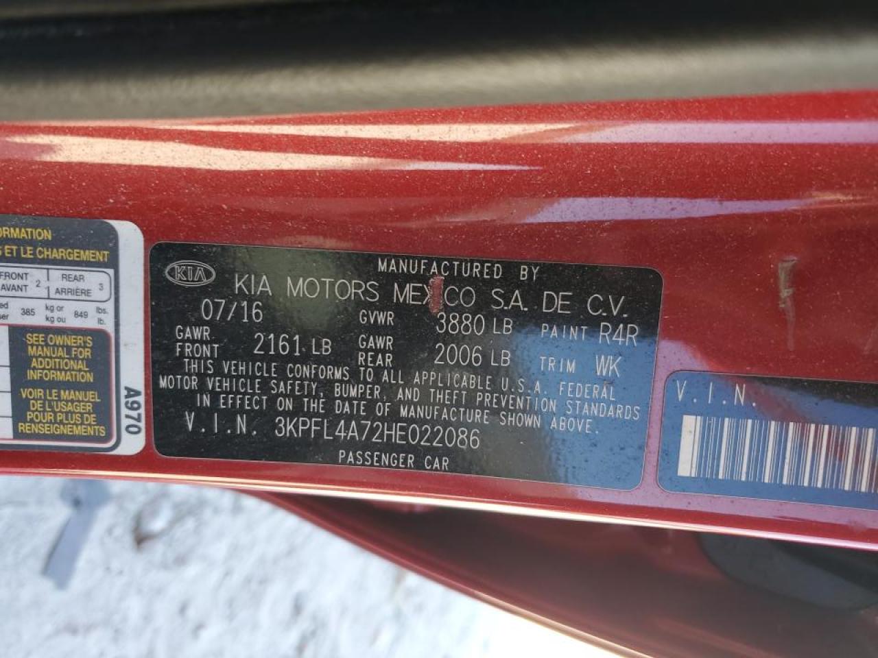 2017 Kia Forte - Image 13