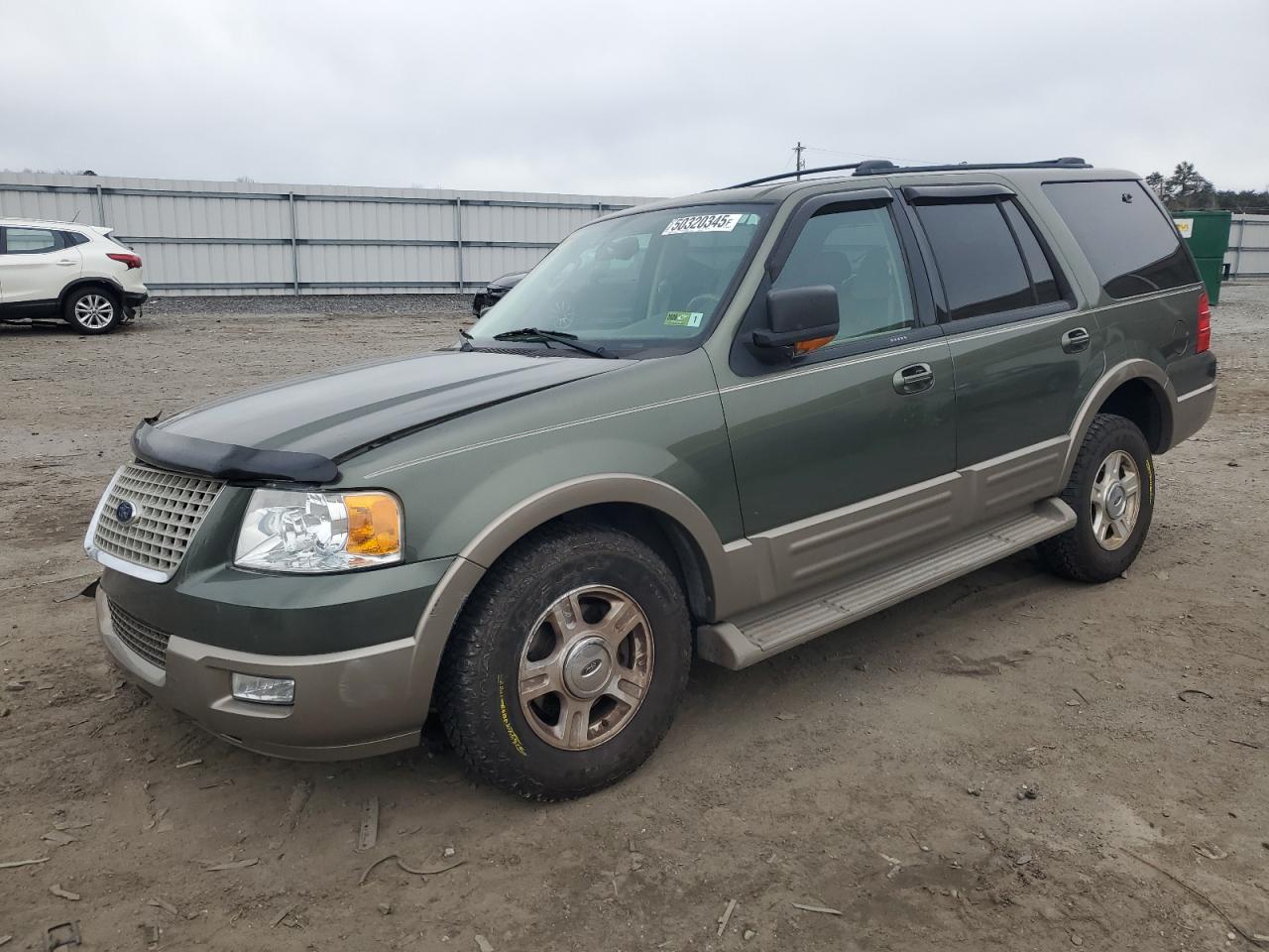 2004 Ford Expedition Eddie Bauer zu verkaufen in Fredericksburg, VA - Front End