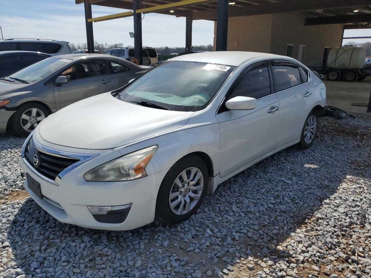 2015 Nissan Altima - Image 1