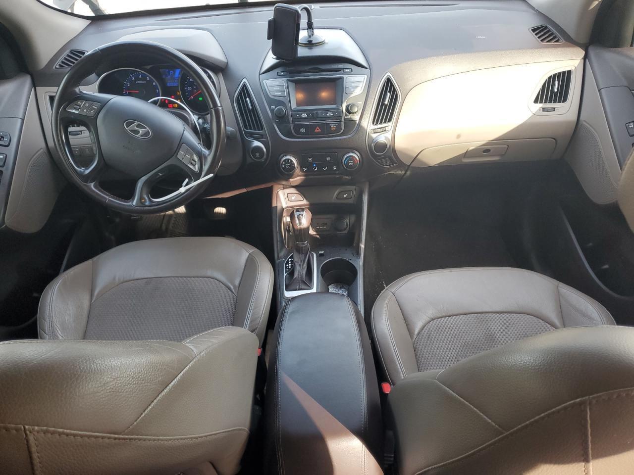 2014 Hyundai Tucson - Image 8