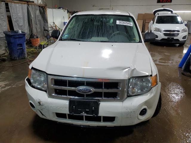  FORD ESCAPE 2012 Белый