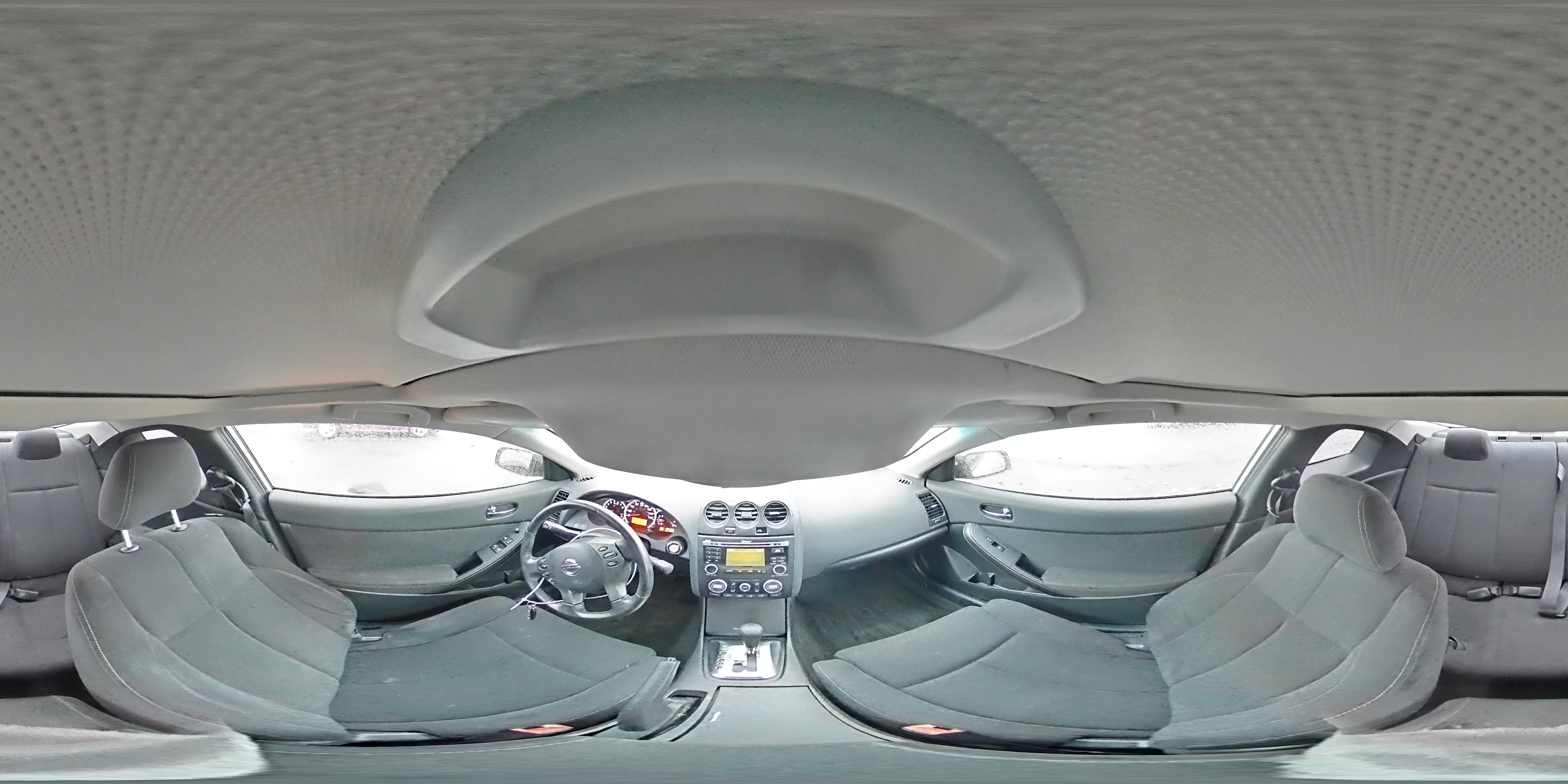 2010 Nissan Altima - Image 13