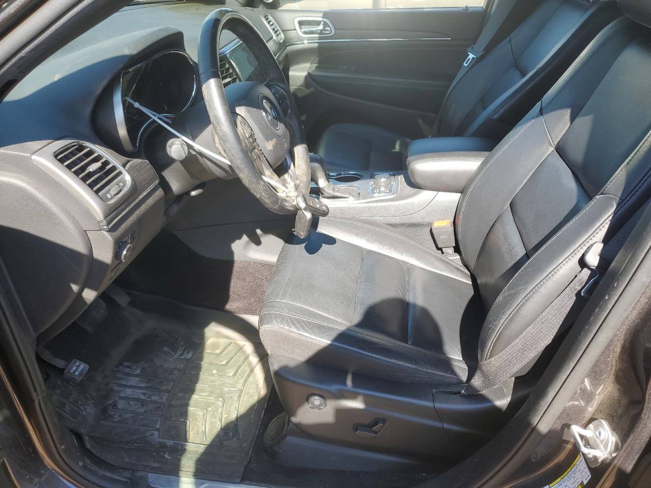 2019 Jeep Grand Cherokee - Image 7