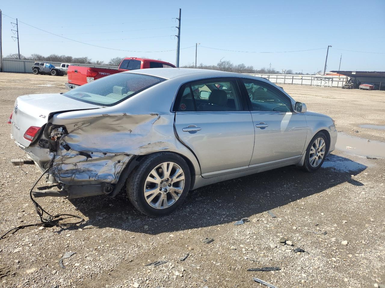 2008 Toyota Avalon - Image 3