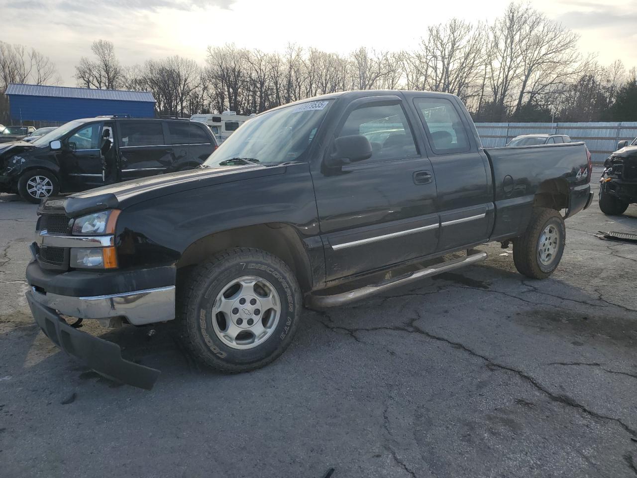 2004 Chevrolet Silverado - Image 1