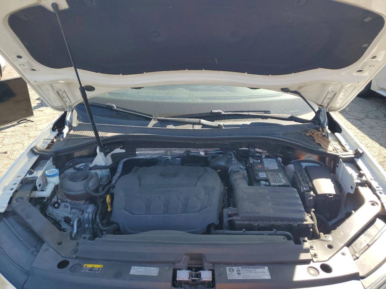 2019 Volkswagen Tiguan - Image 12