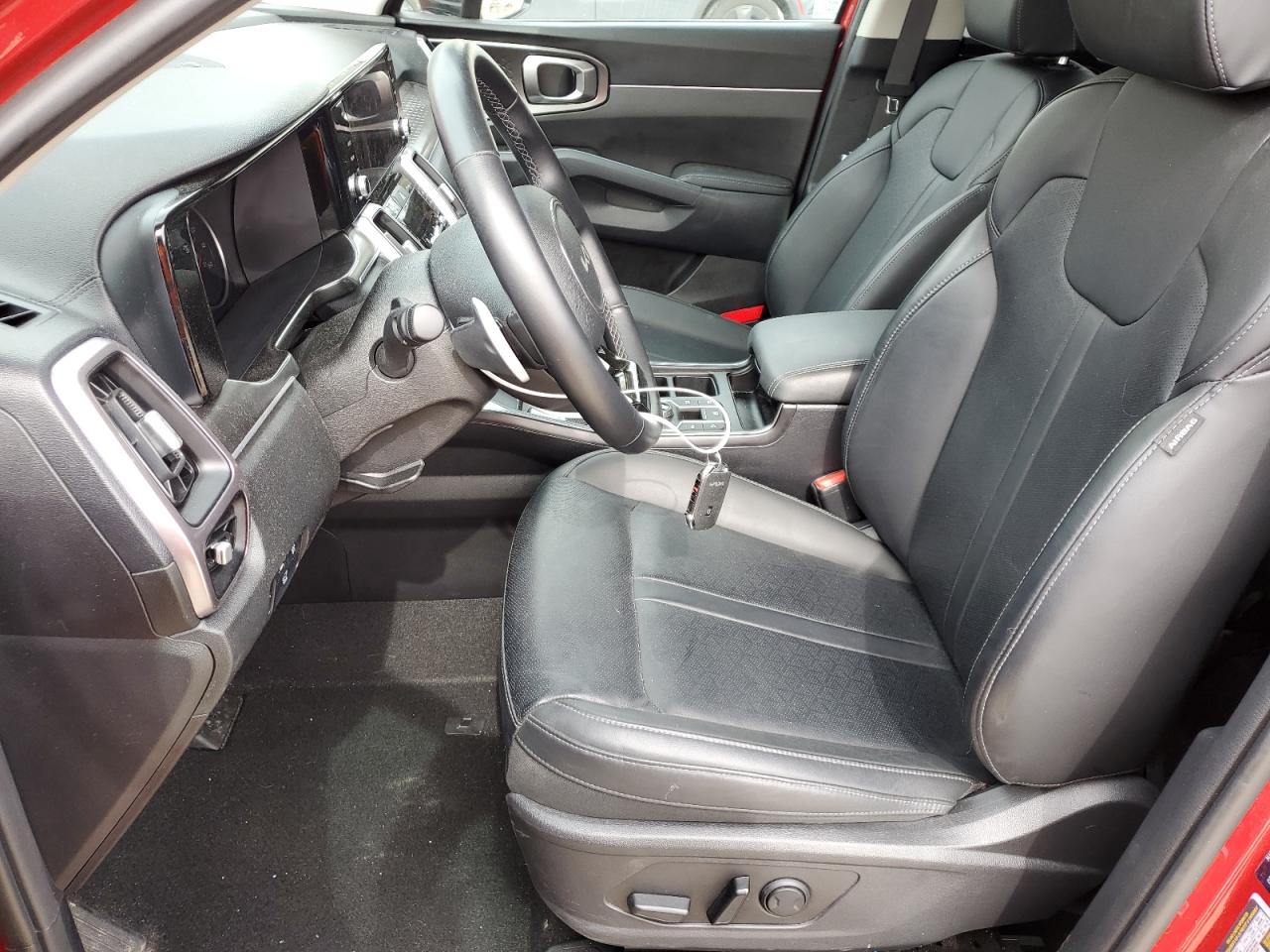 2023 Kia Sorento - Image 7