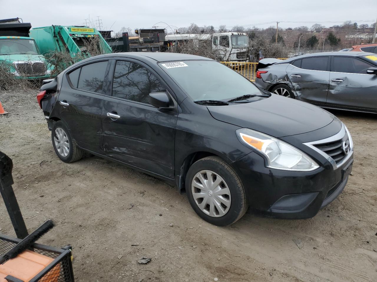 2015 Nissan Versa - Image 4