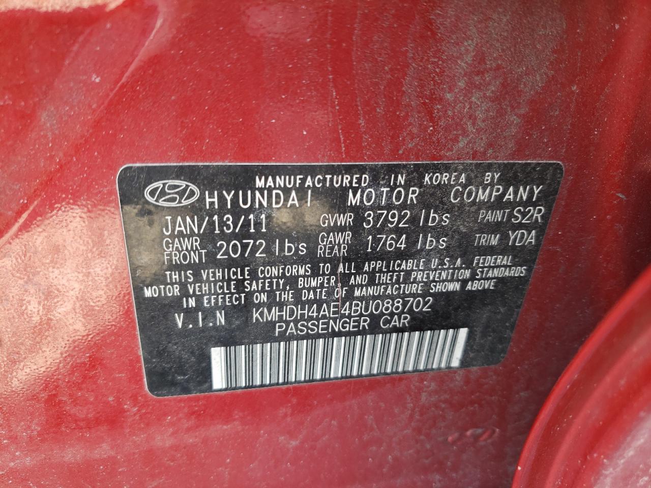 2011 Hyundai Elantra - Image 12