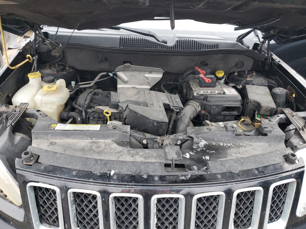 2012 Jeep Compass - Image 12