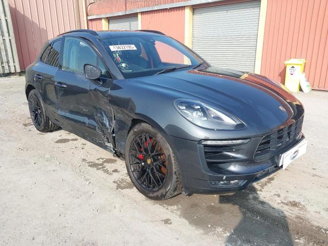 2018 PORSCHE MACAN GTS