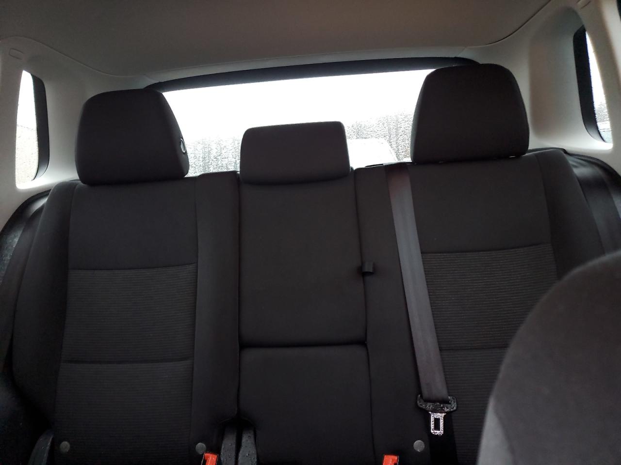 2017 Volkswagen Tiguan - Image 10