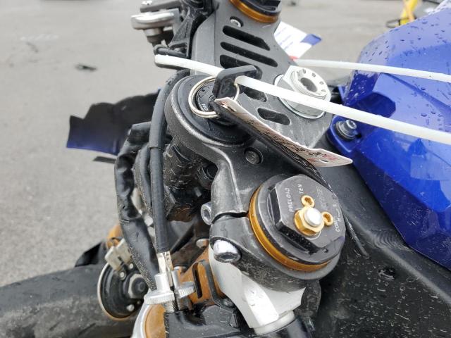  YAMAHA YZF1000 2018 Синій