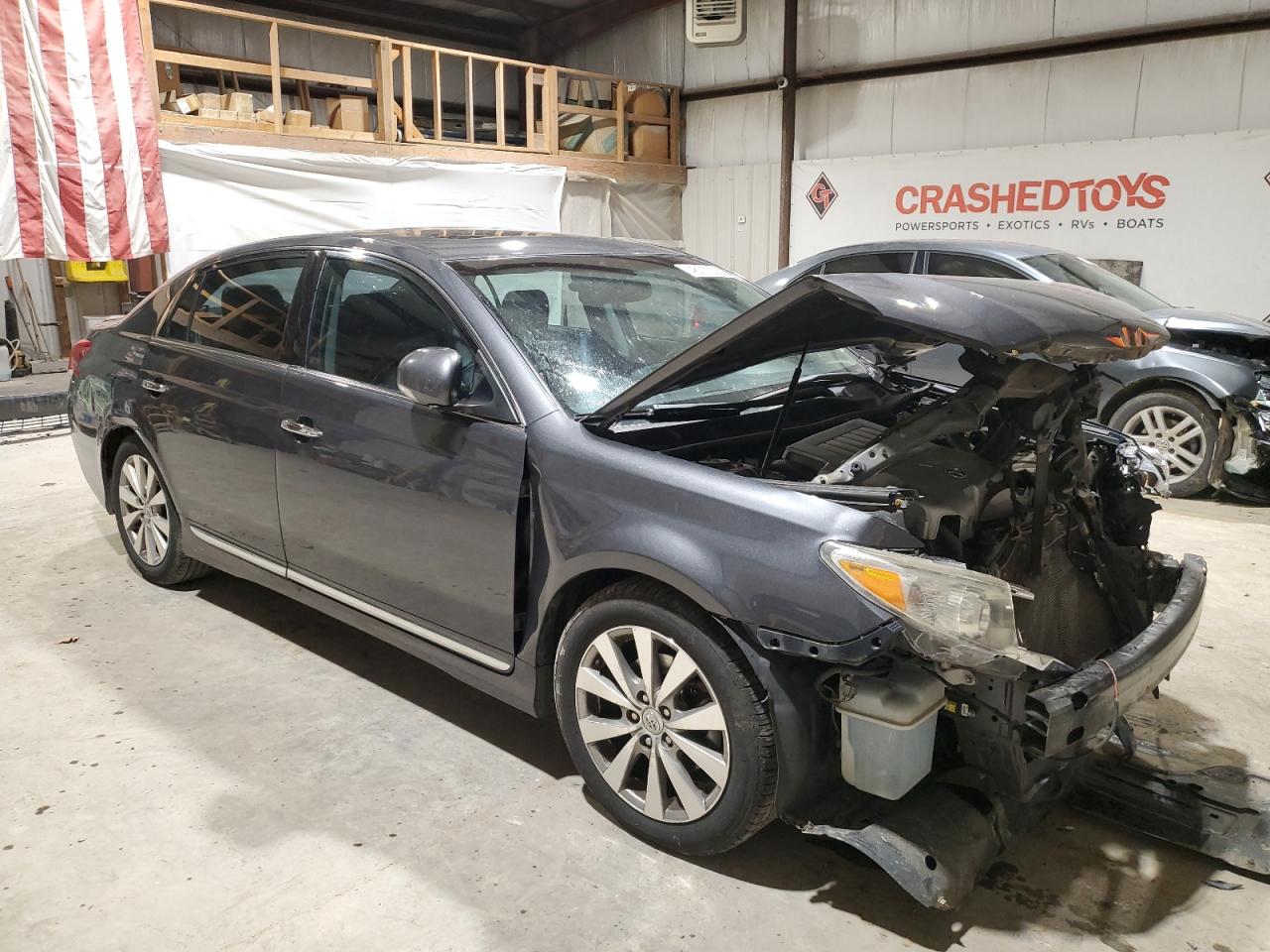 2011 Toyota Avalon - Image 4