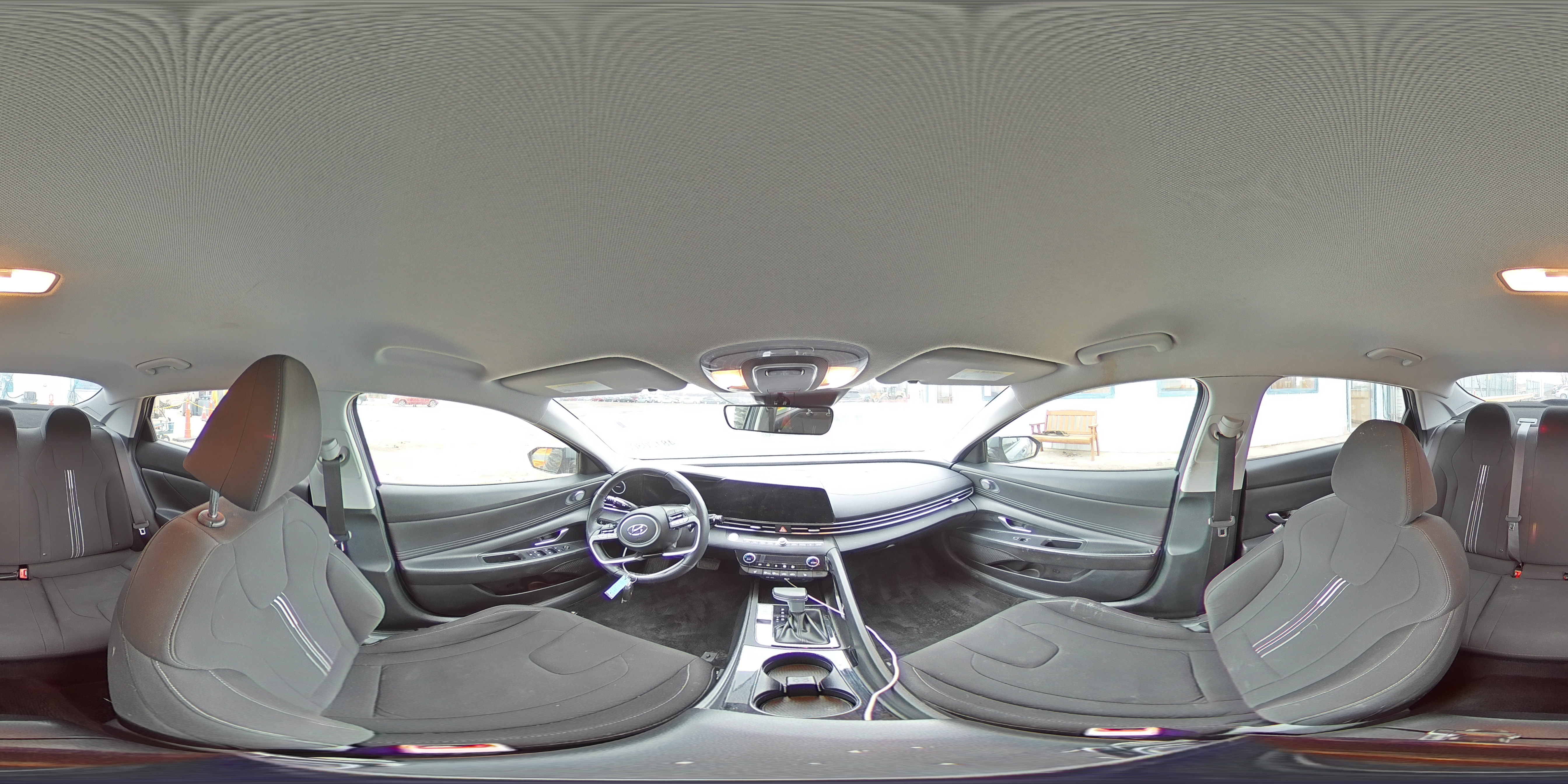 2023 Hyundai Elantra - Image 15