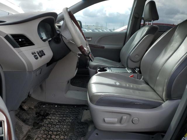 2012 TOYOTA SIENNA XLE