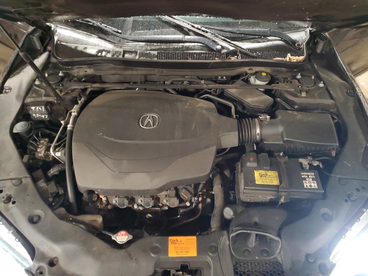 2015 Acura TLX - Image 11
