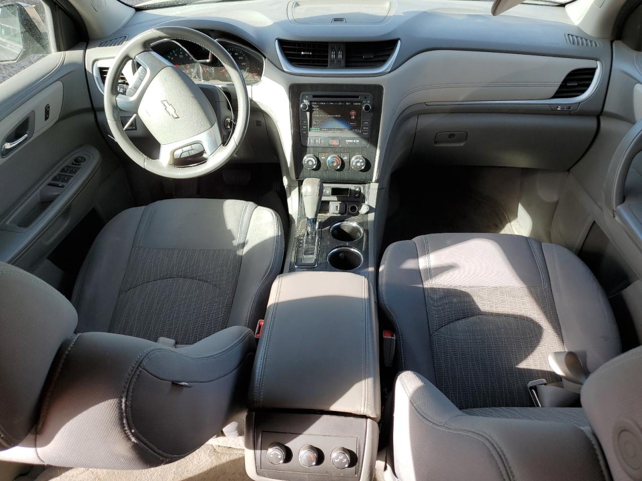 2015 Chevrolet Traverse - Image 8