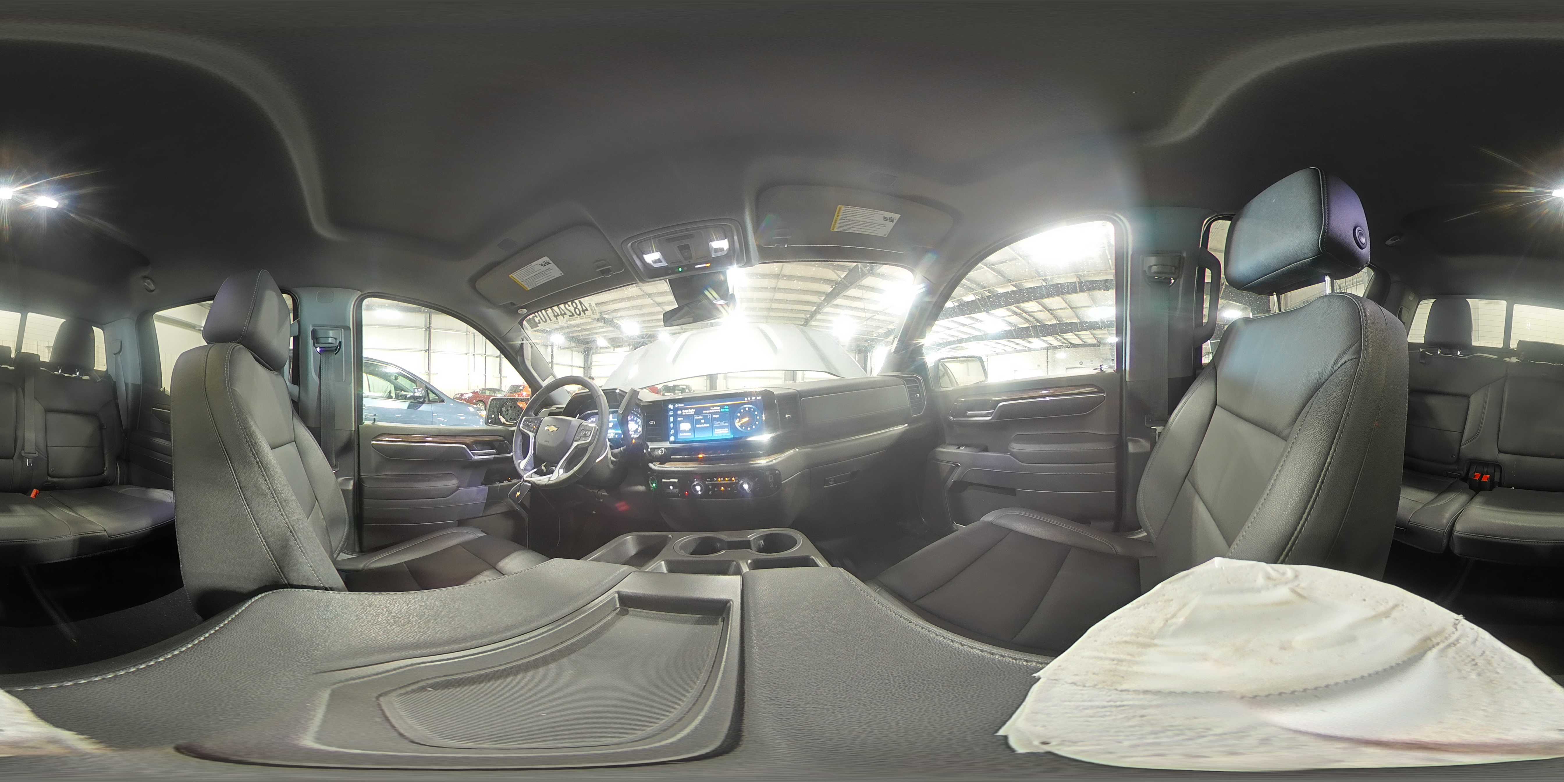 2023 Chevrolet Silverado - Image 14