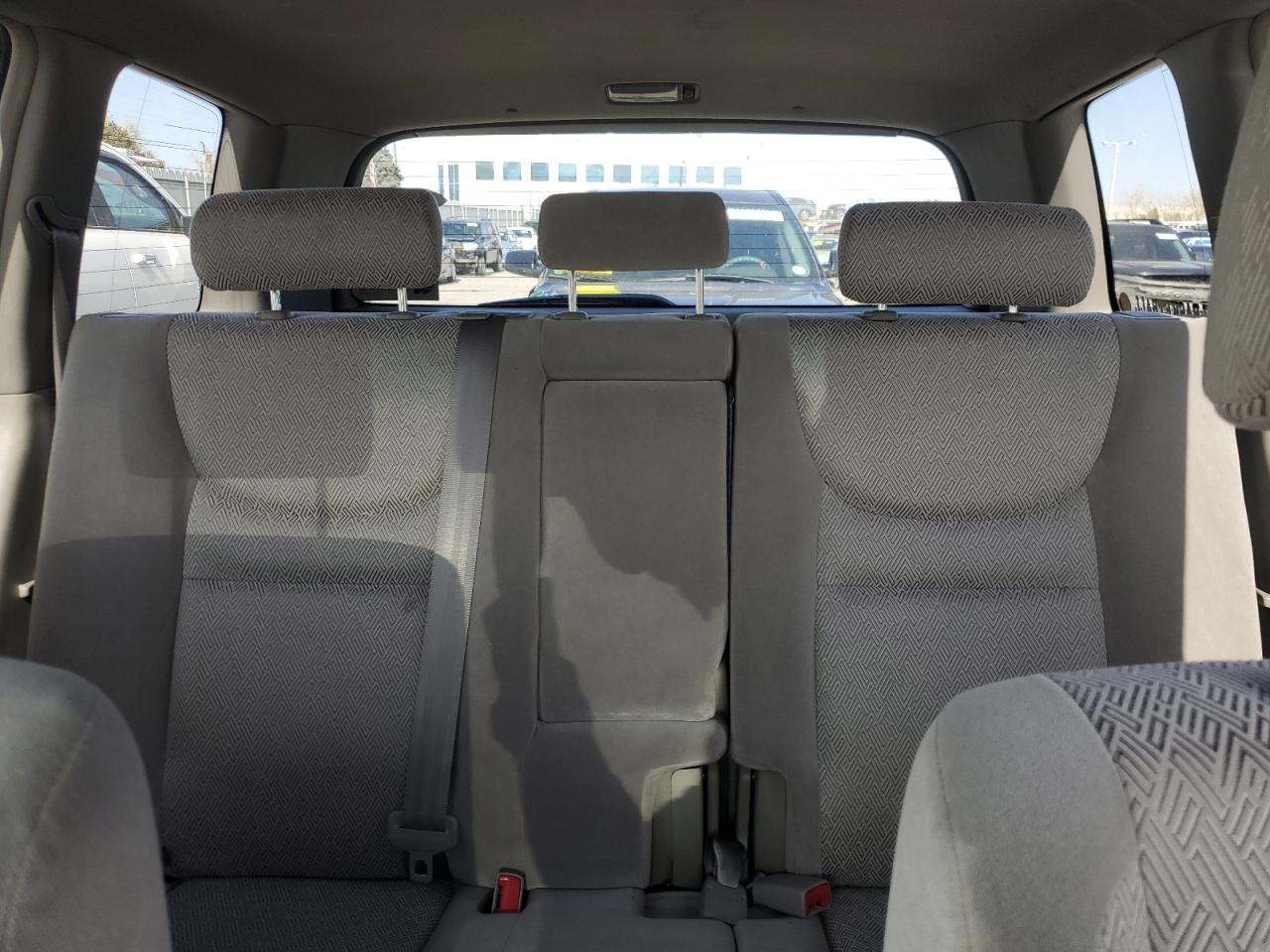 2002 Toyota Highlander - Image 10