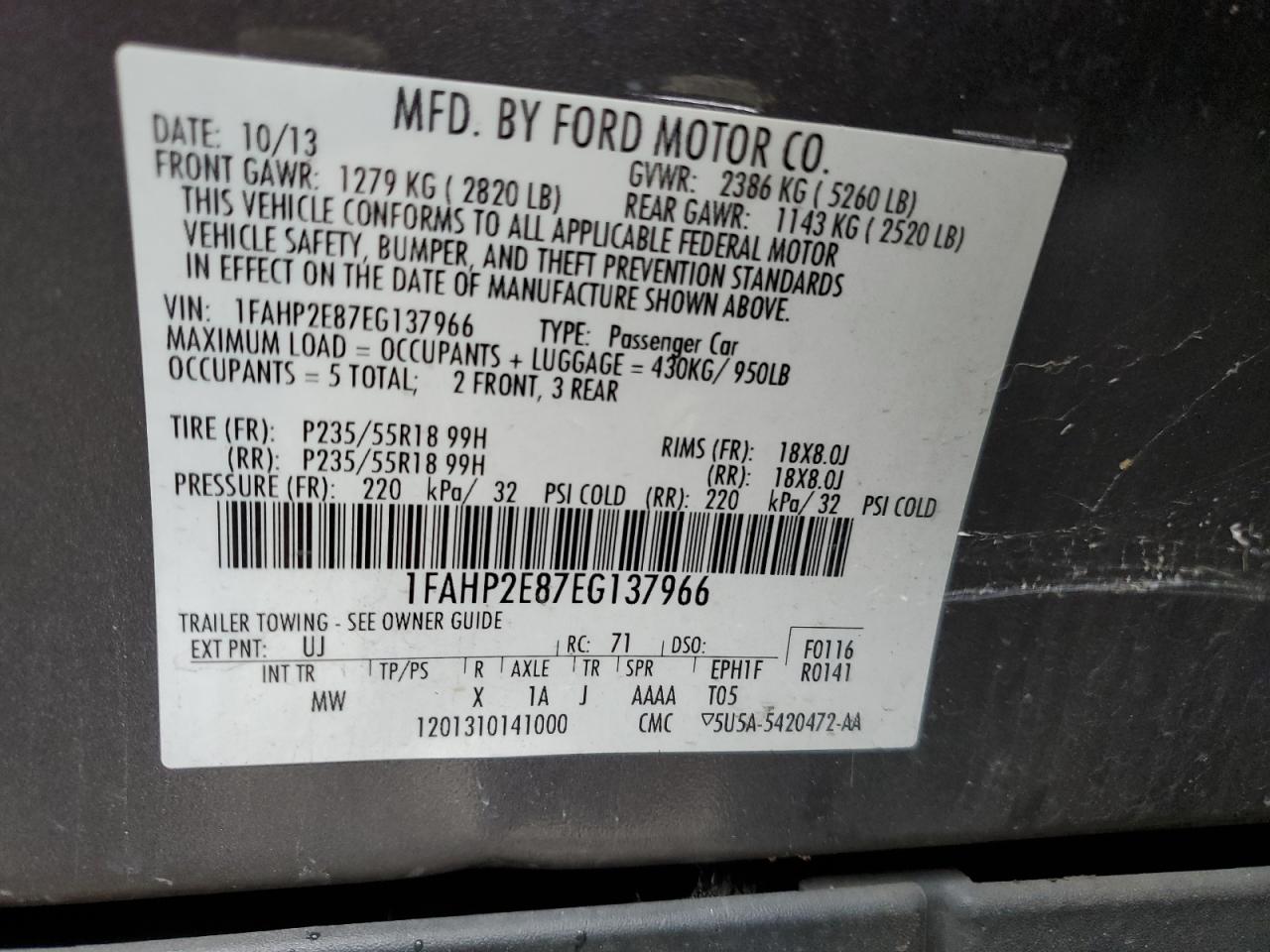 2014 Ford Taurus - Image 12