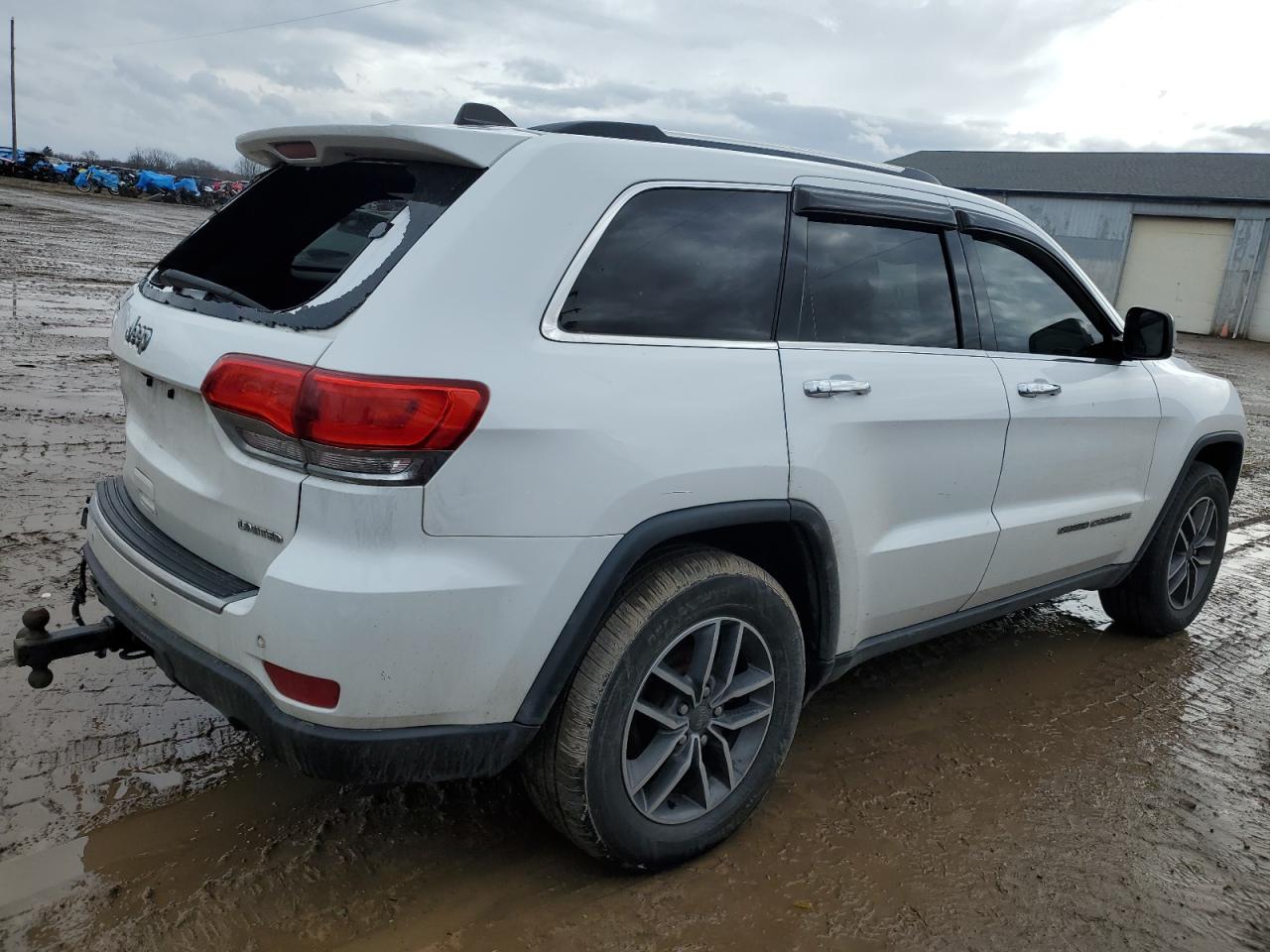 2019 Jeep Grand Cherokee - Image 3