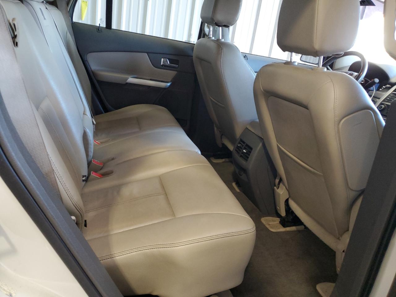 2013 Ford Edge - Image 11