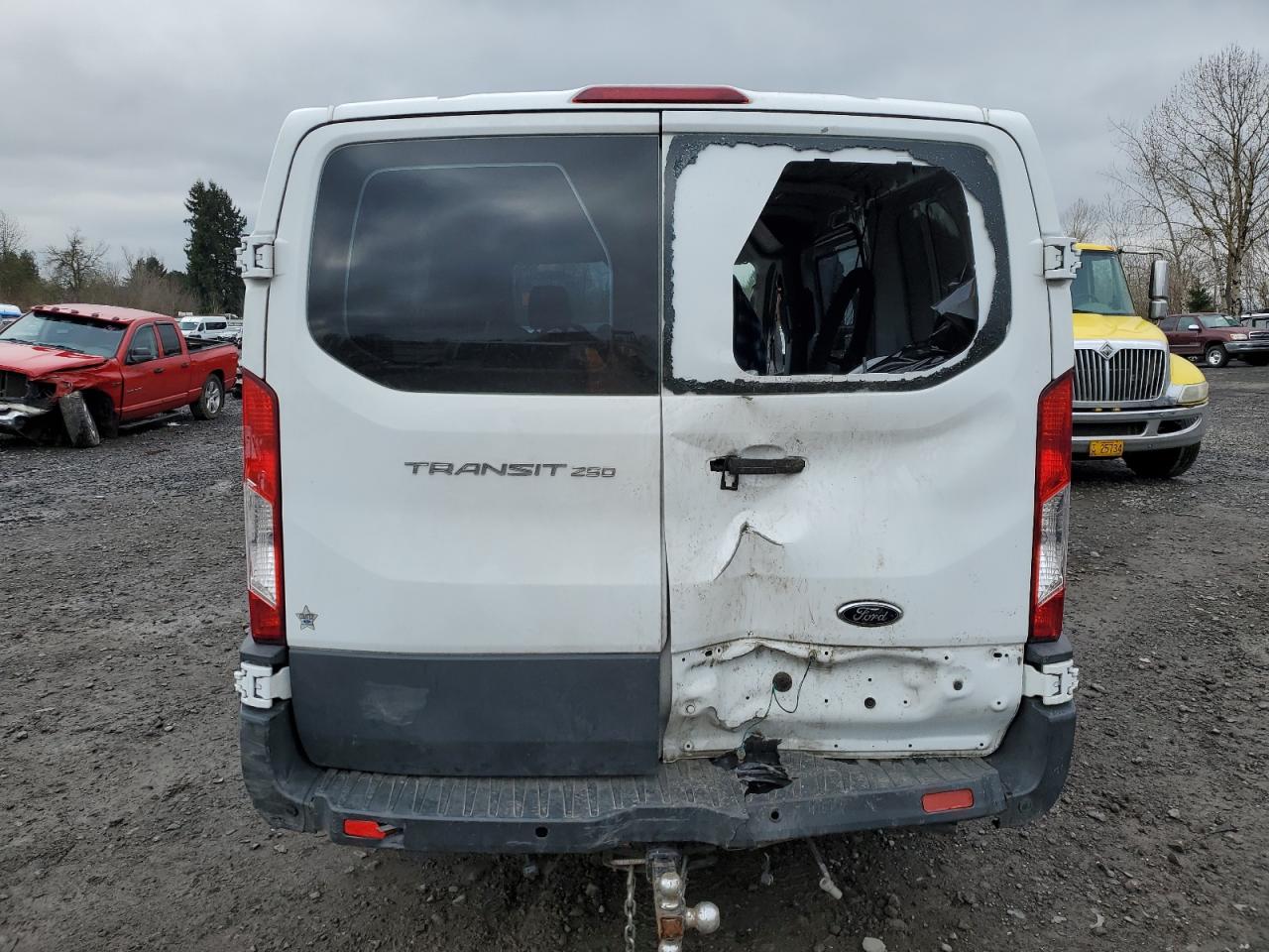 2015 Ford Transit - Image 6