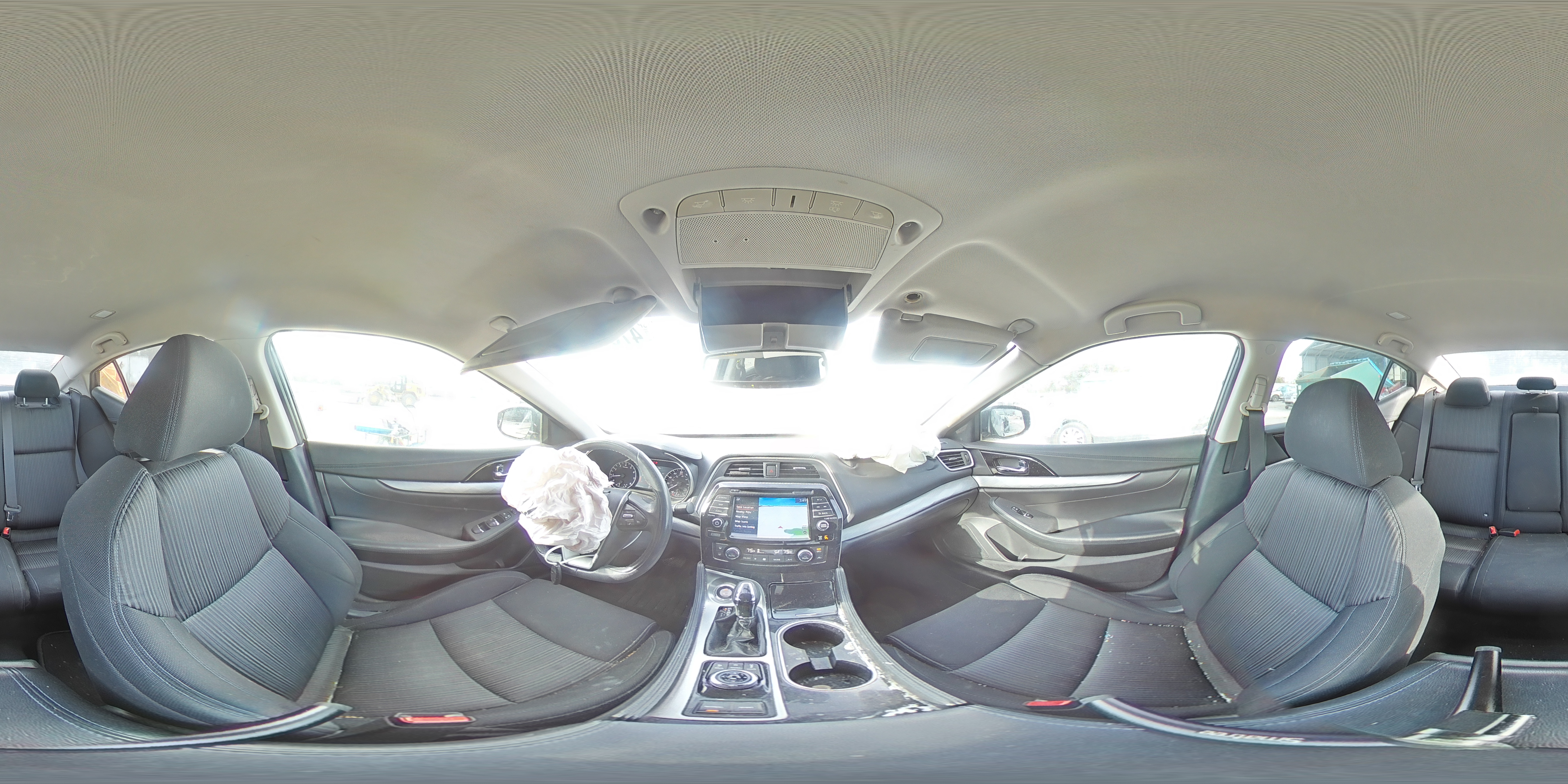 2017 Nissan Maxima - Image 13