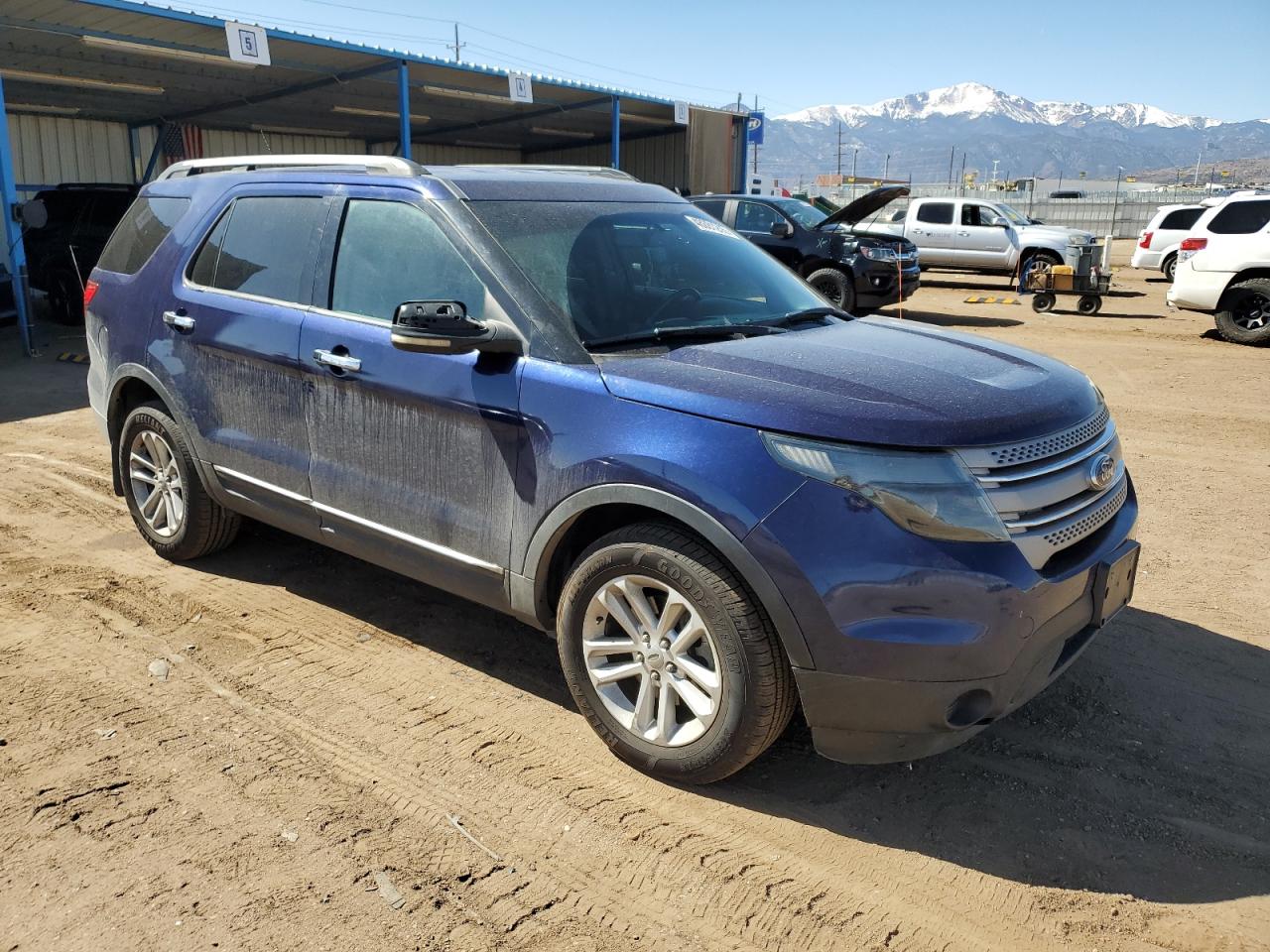 2011 Ford Explorer - Image 4