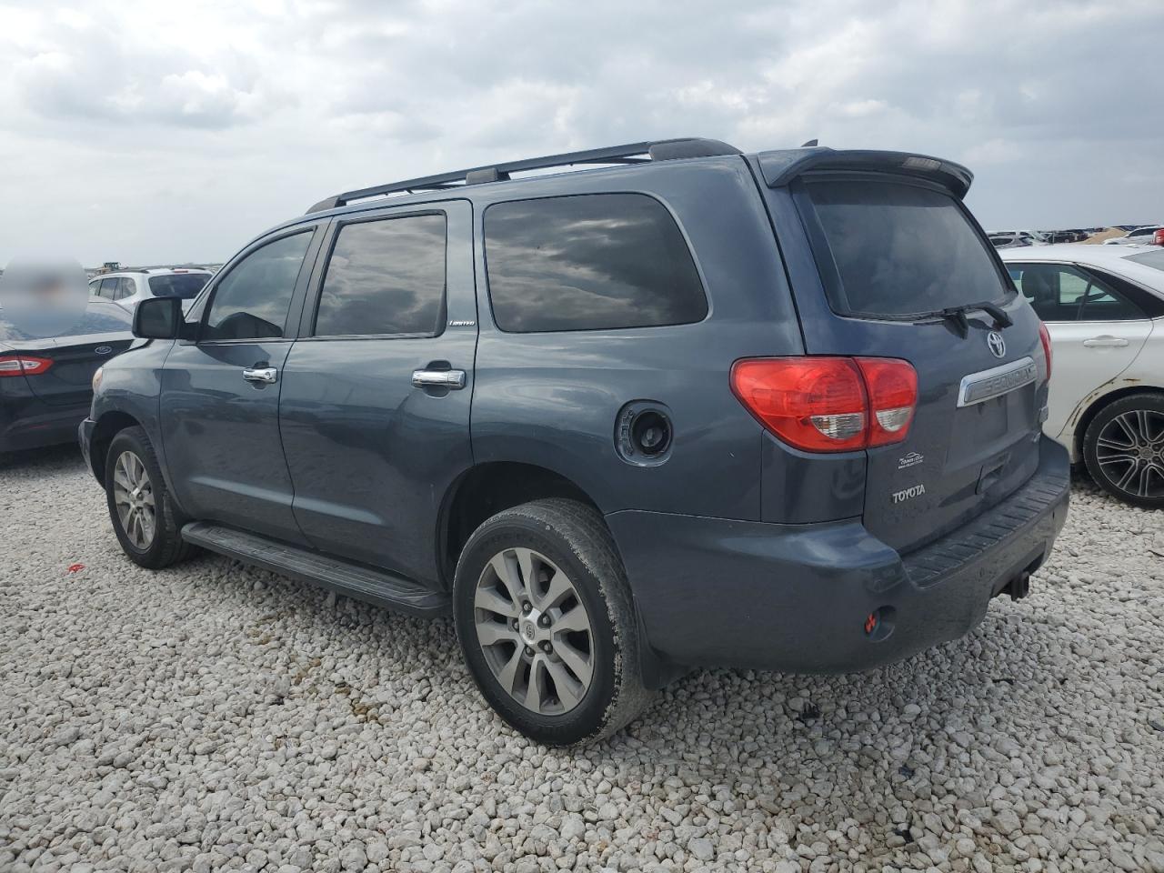2010 Toyota Sequoia - Image 2