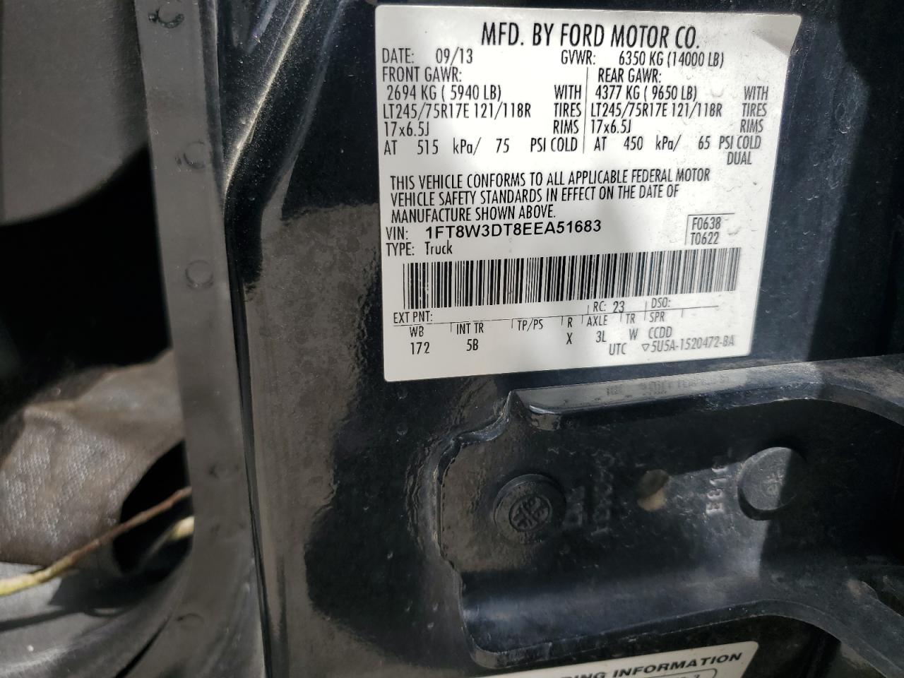 2014 Ford F350 - Image 13