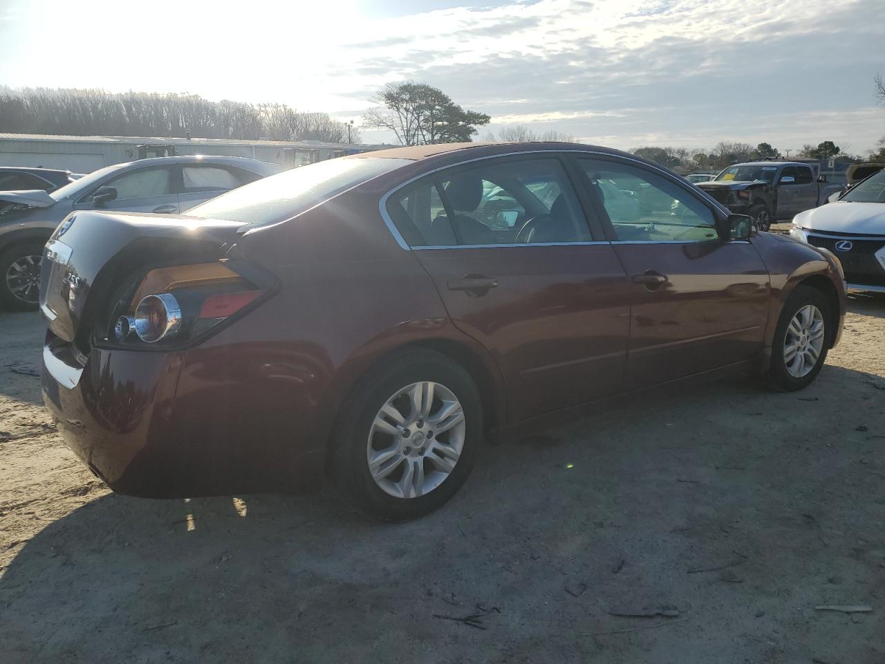 2010 Nissan Altima - Image 3